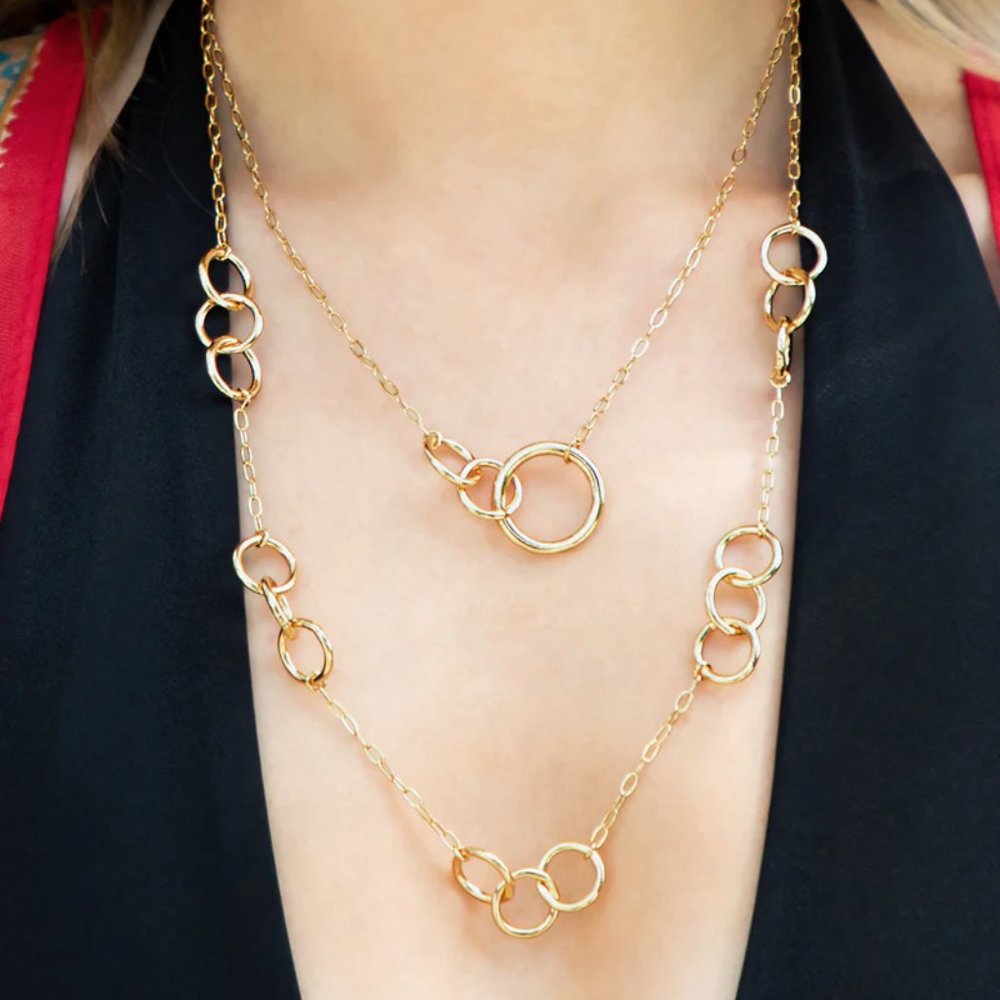 Layered Interlinked Ring Hoop Necklace